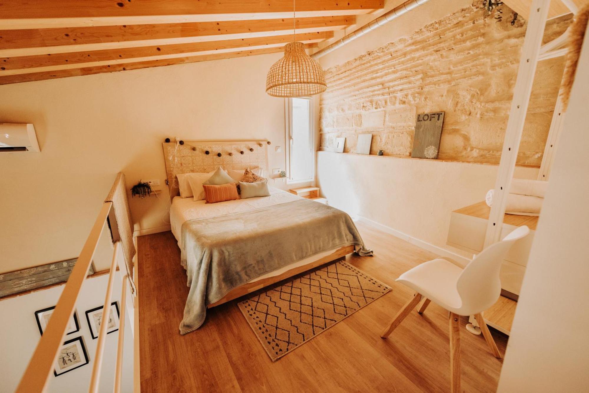 Loft Centrico Con Patio Bodega San Javier Apartment เฮเรซ เด ลาฟรอนเตรา ภายนอก รูปภาพ